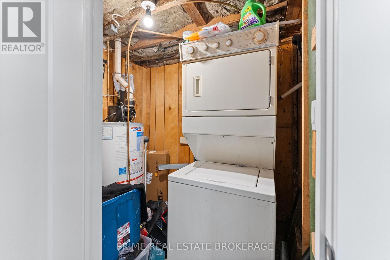 34 Ontario Street S, Lambton Shores (Grand Bend), Ontario  N0M 1T0 - Photo 27 - X12185108