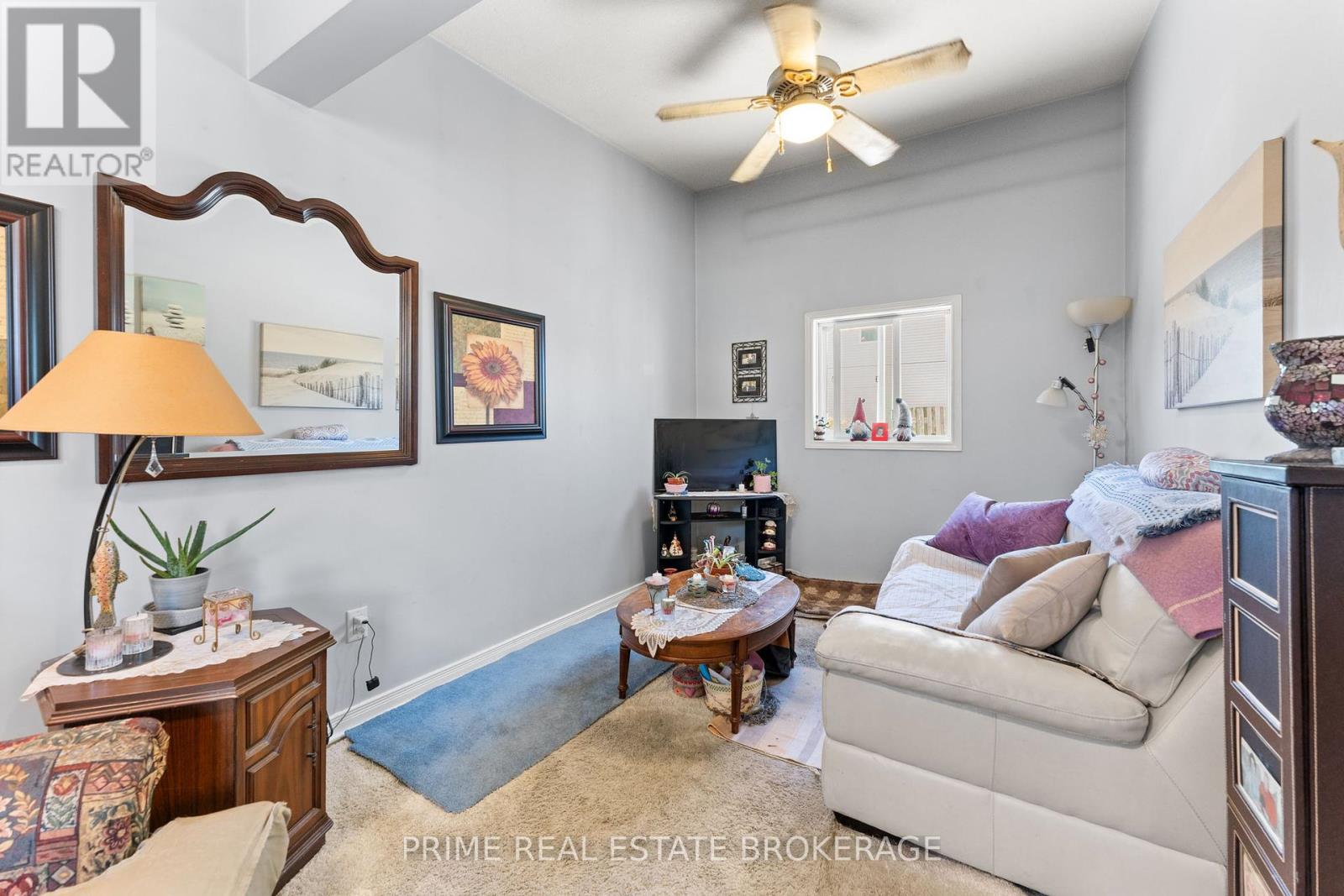 34 Ontario Street S, Lambton Shores (Grand Bend), Ontario  N0M 1T0 - Photo 32 - X12185108