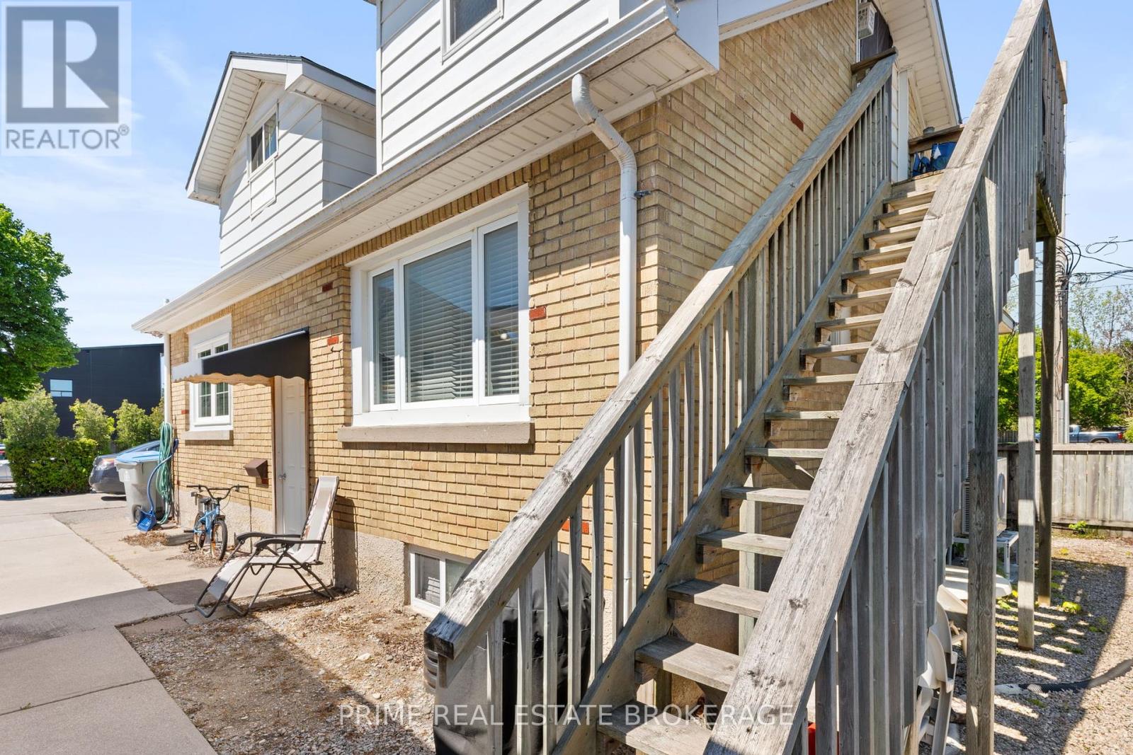 34 Ontario Street S, Lambton Shores (Grand Bend), Ontario  N0M 1T0 - Photo 9 - X12185108