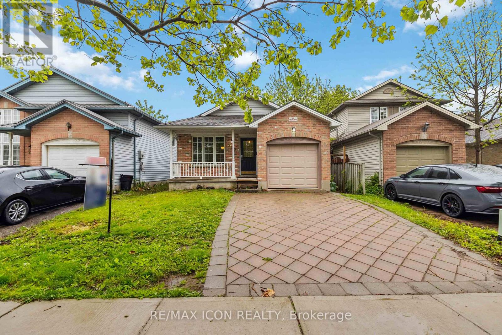 238 Fleming Drive, London East (East D), Ontario  N5V 4Y9 - Photo 2 - X12185112