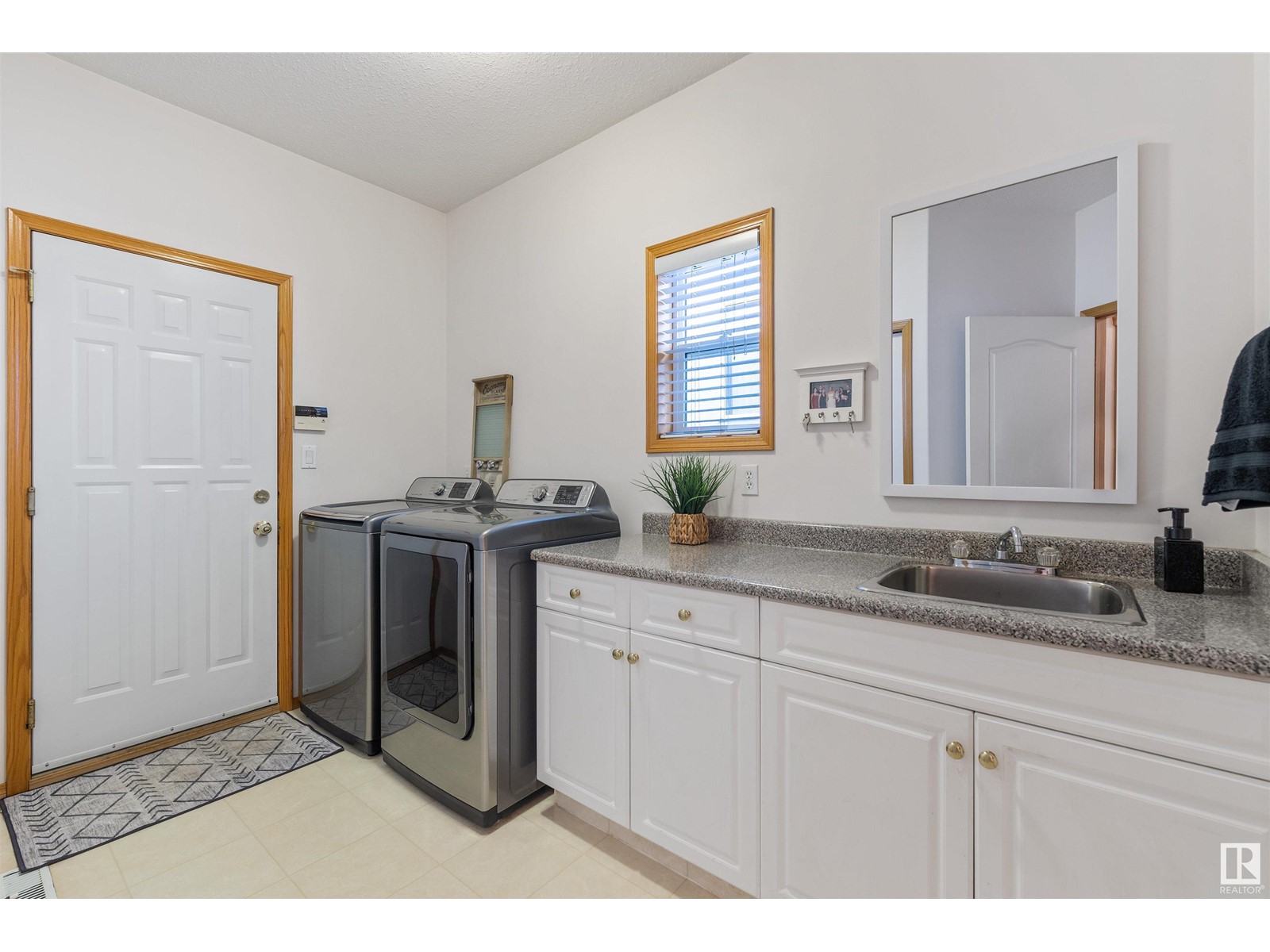 704 Carter Crest Wy Nw, Edmonton, Alberta  T6R 2N3 - Photo 17 - E4439479