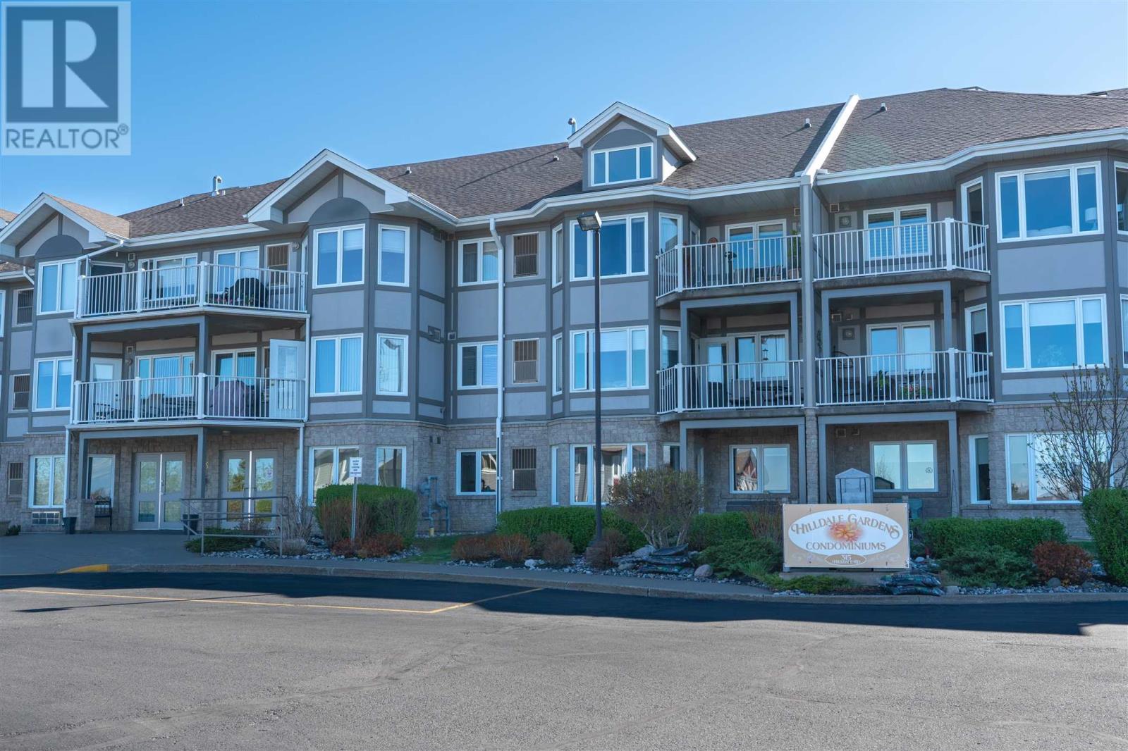 204 315 Hilldale, Thunder Bay, Ontario