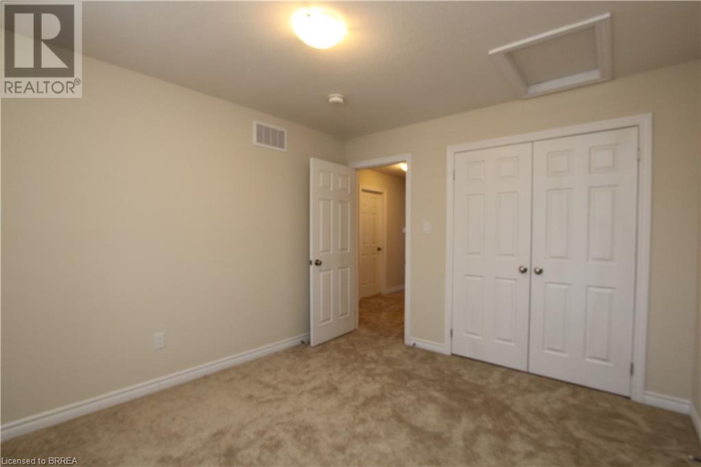 677 Park Road N Unit# 13, Brantford, Ontario  N3R 0A2 - Photo 20 - 40735676