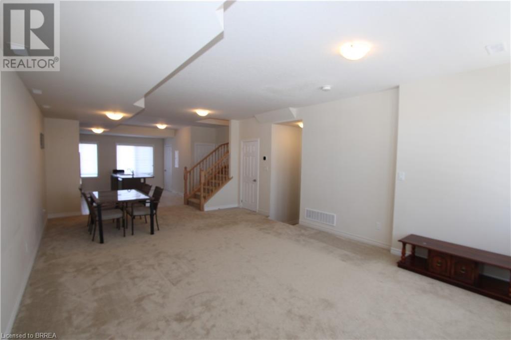 677 Park Road N Unit# 13, Brantford, Ontario  N3R 0A2 - Photo 5 - 40735676