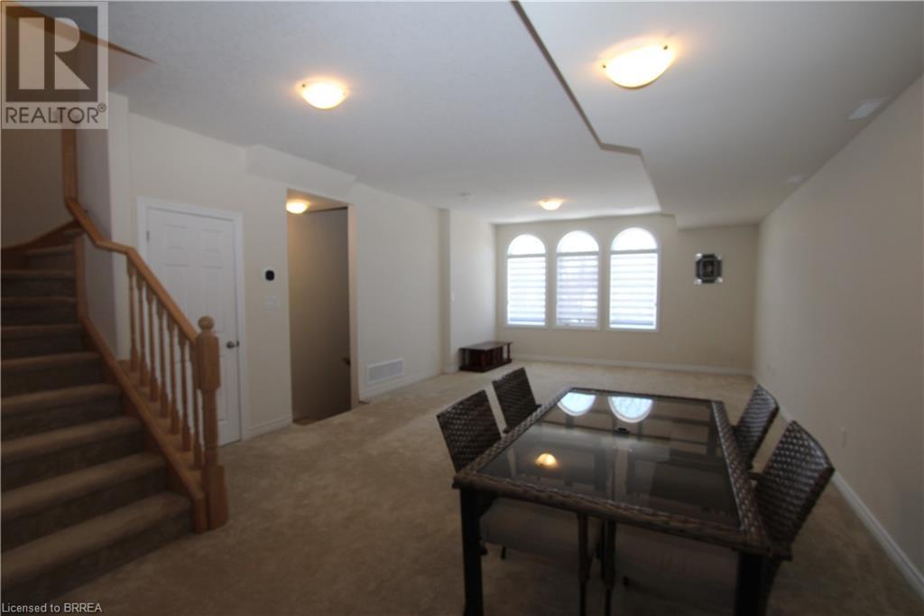 677 Park Road N Unit# 13, Brantford, Ontario  N3R 0A2 - Photo 7 - 40735676