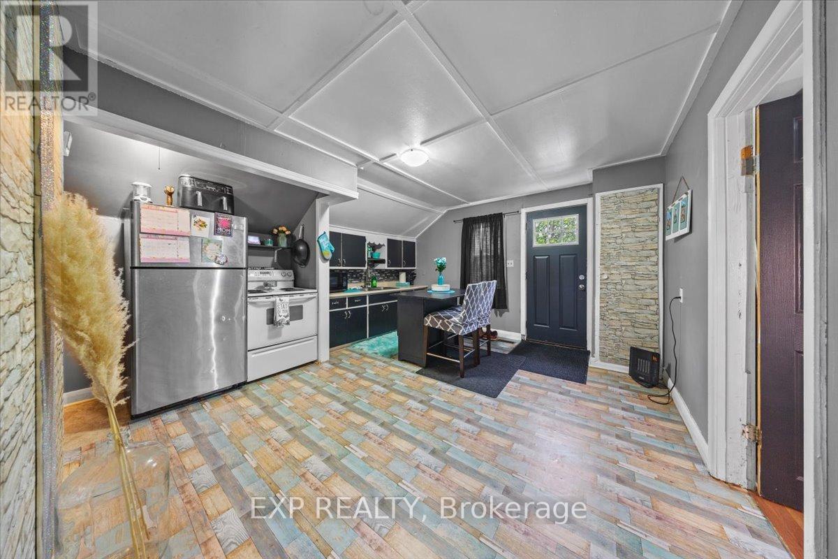 Property at 18 DELHI STREET image 2