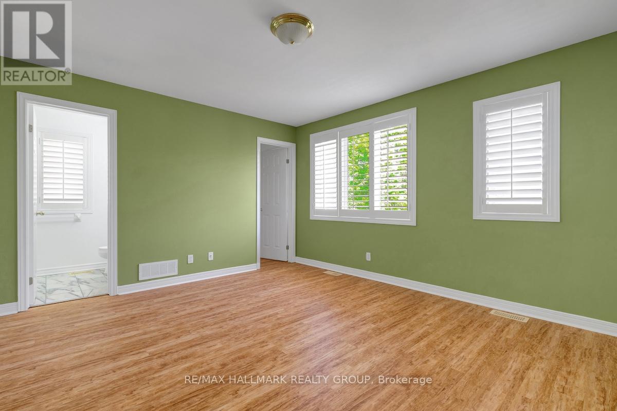 10 Sonata Place, Ottawa, Ontario  K1G 6H2 - Photo 14 - X12185080