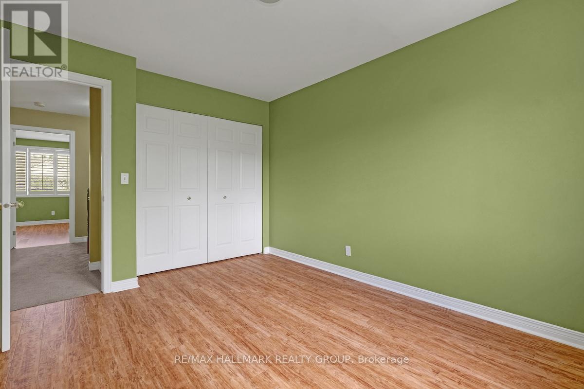 10 Sonata Place, Ottawa, Ontario  K1G 6H2 - Photo 21 - X12185080