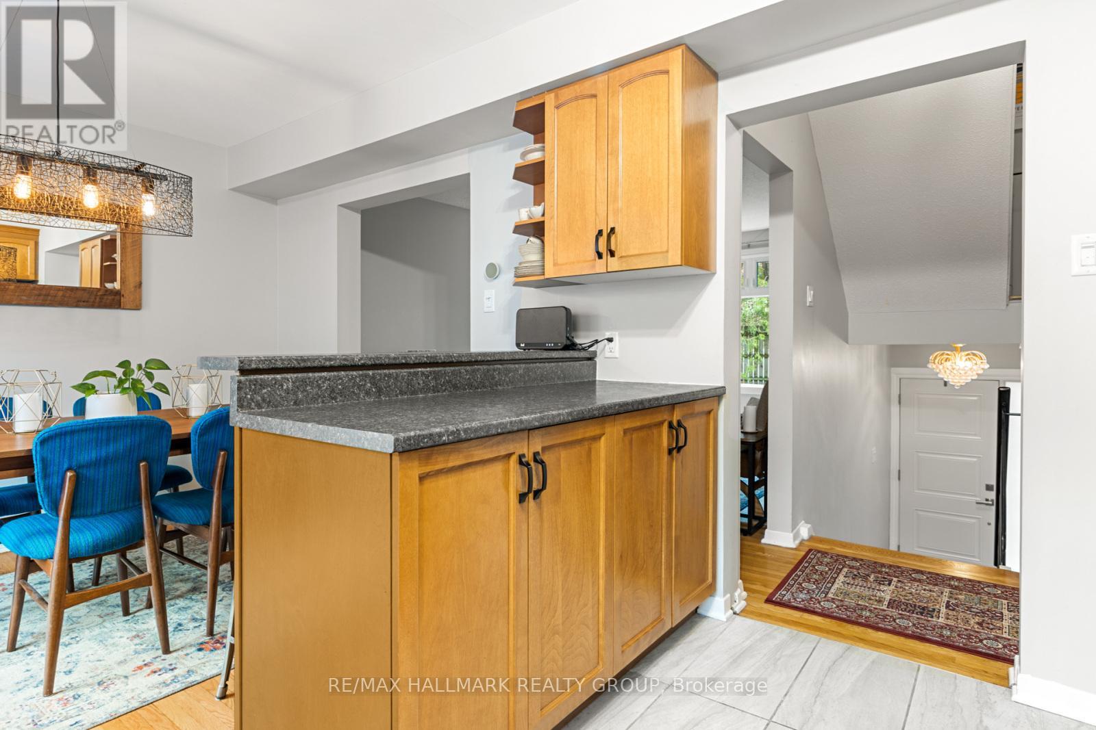 765b Ridgewood Avenue, Ottawa, Ontario  K1V 6M8 - Photo 15 - X12185138