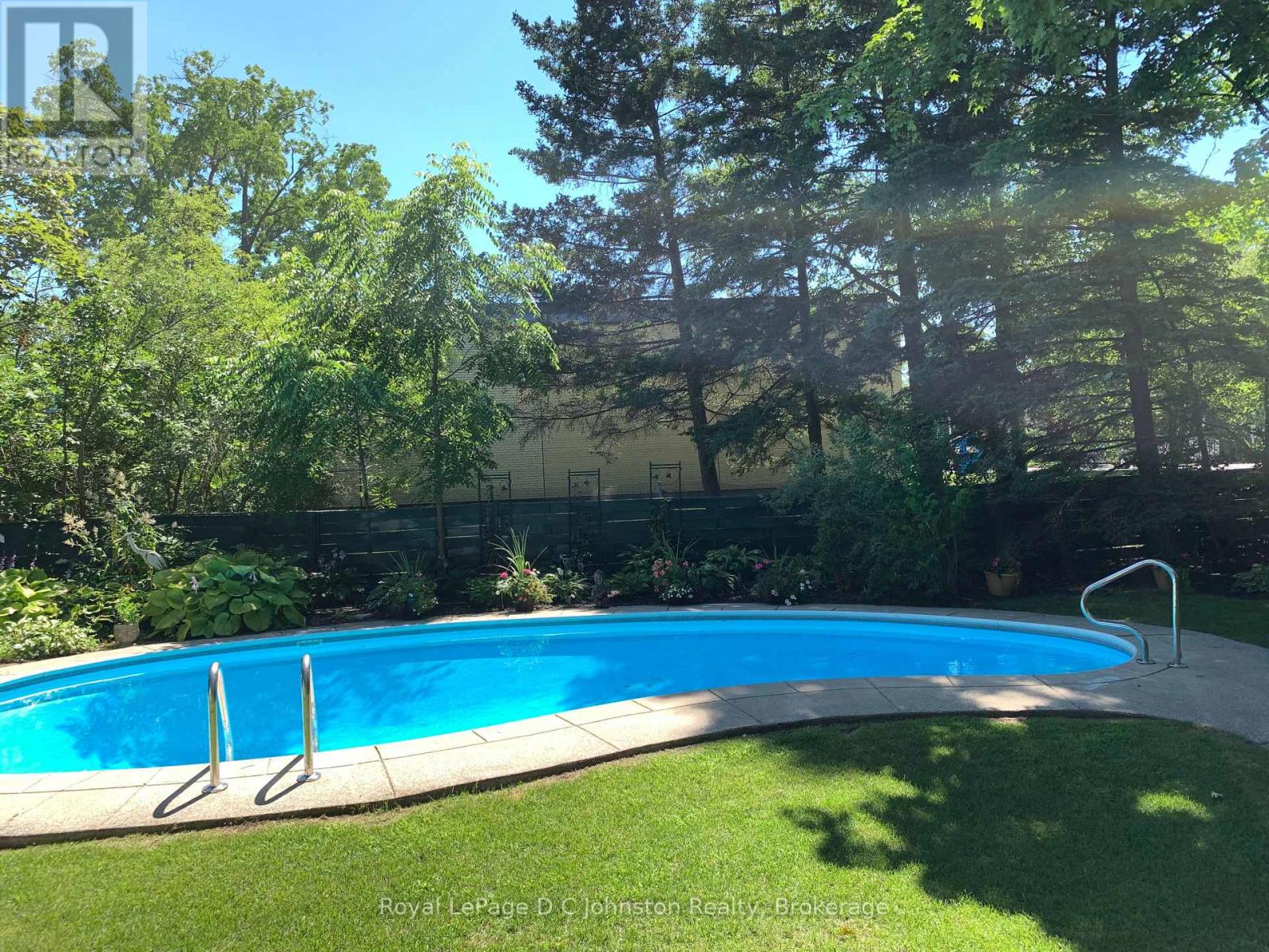 69 Albert Street N, Saugeen Shores, Ontario  N0H 2L0 - Photo 29 - X12183386