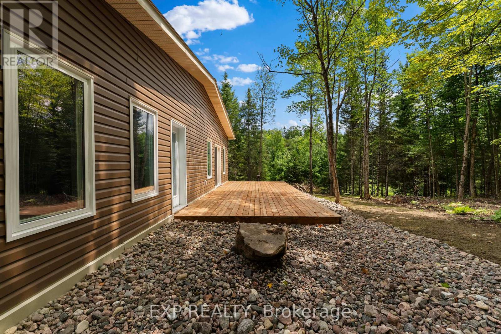 416 Lavallee Road, Horton, Ontario  K7V 3Z4 - Photo 6 - X12185203