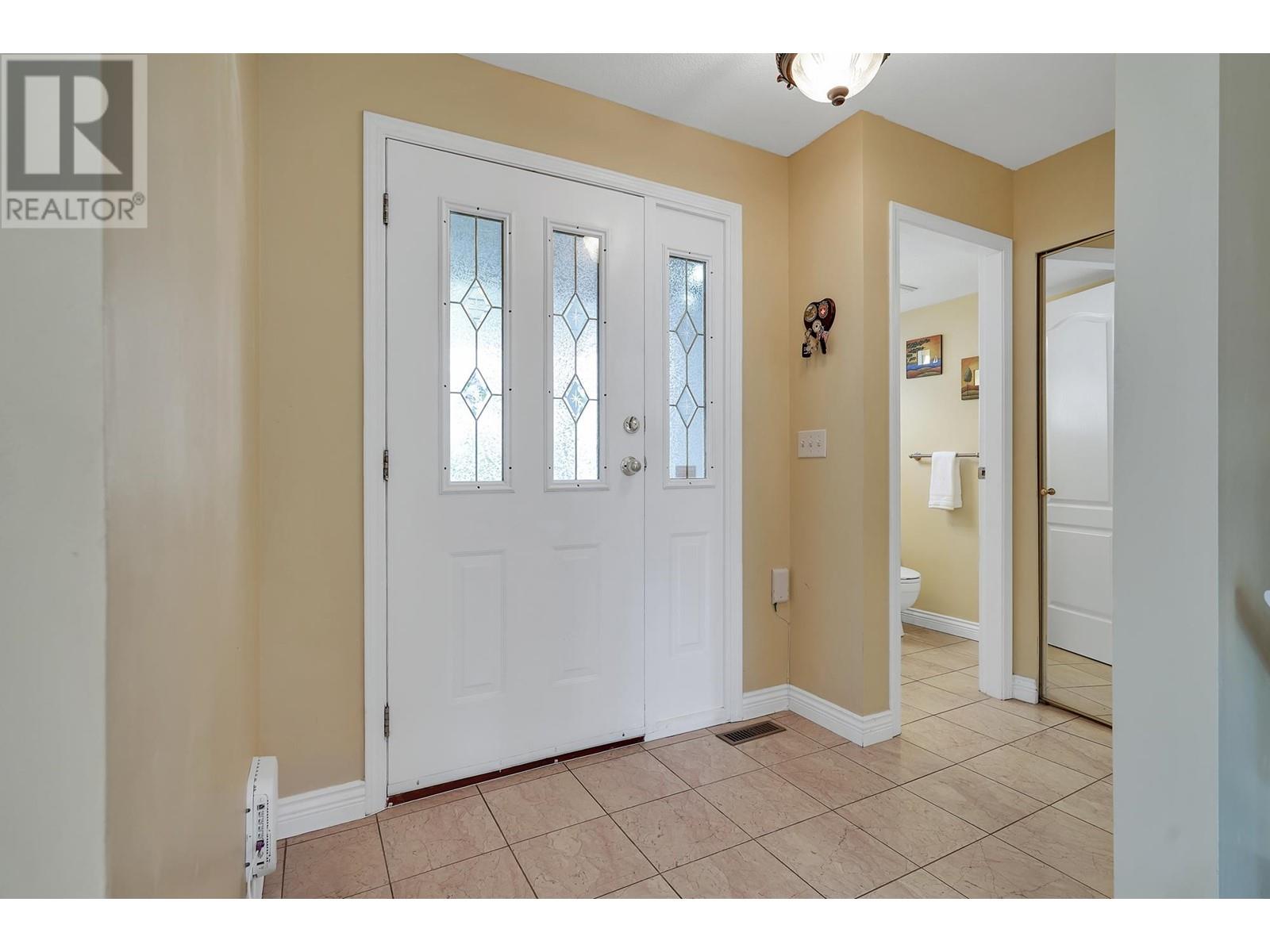 28 1216 Johnson Street, Coquitlam, British Columbia  V3B 4T2 - Photo 11 - R3008137