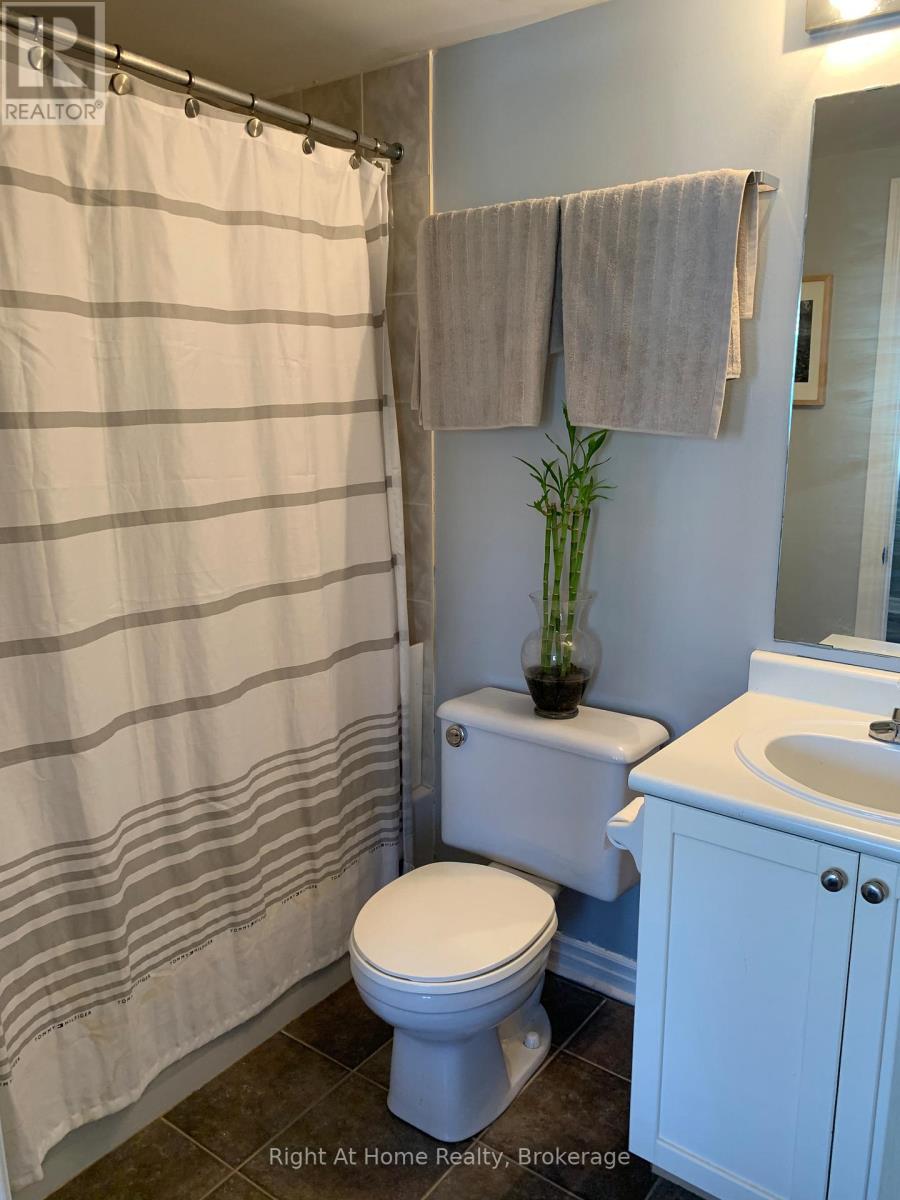 706 - 1701 Lampman Avenue, Burlington (Uptown), Ontario  L7L 6R7 - Photo 12 - W12185156