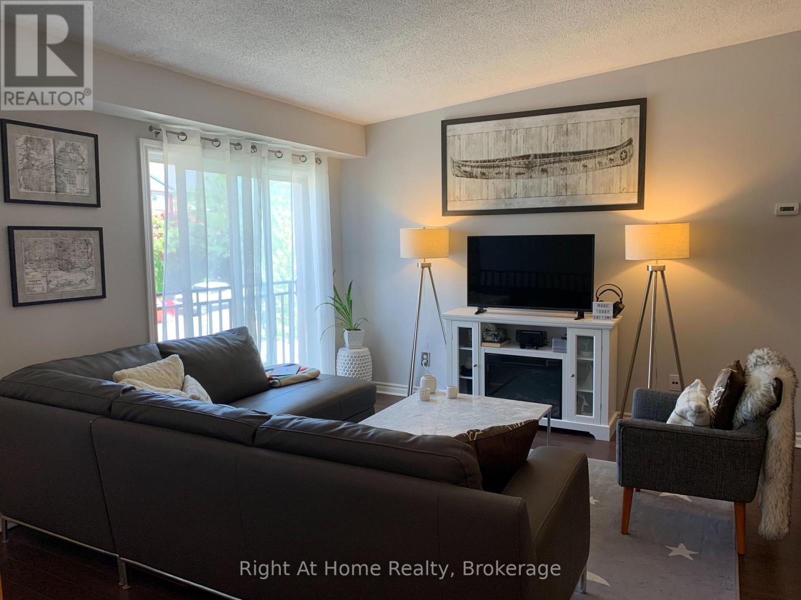 706 - 1701 Lampman Avenue, Burlington (Uptown), Ontario  L7L 6R7 - Photo 3 - W12185156