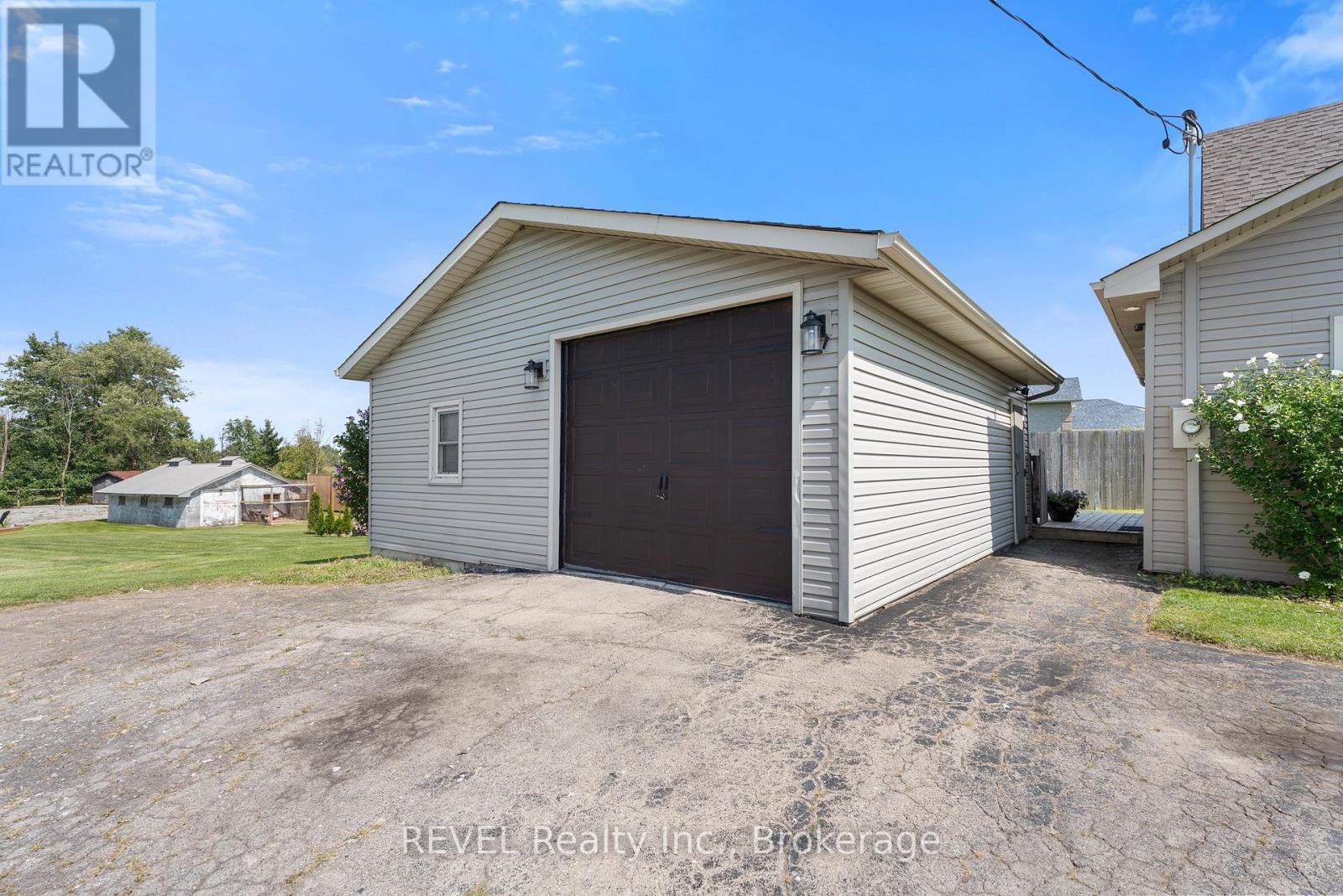 703 Smithville Road, West Lincoln, Ontario  L0R 2J0 - Photo 33 - X12185122