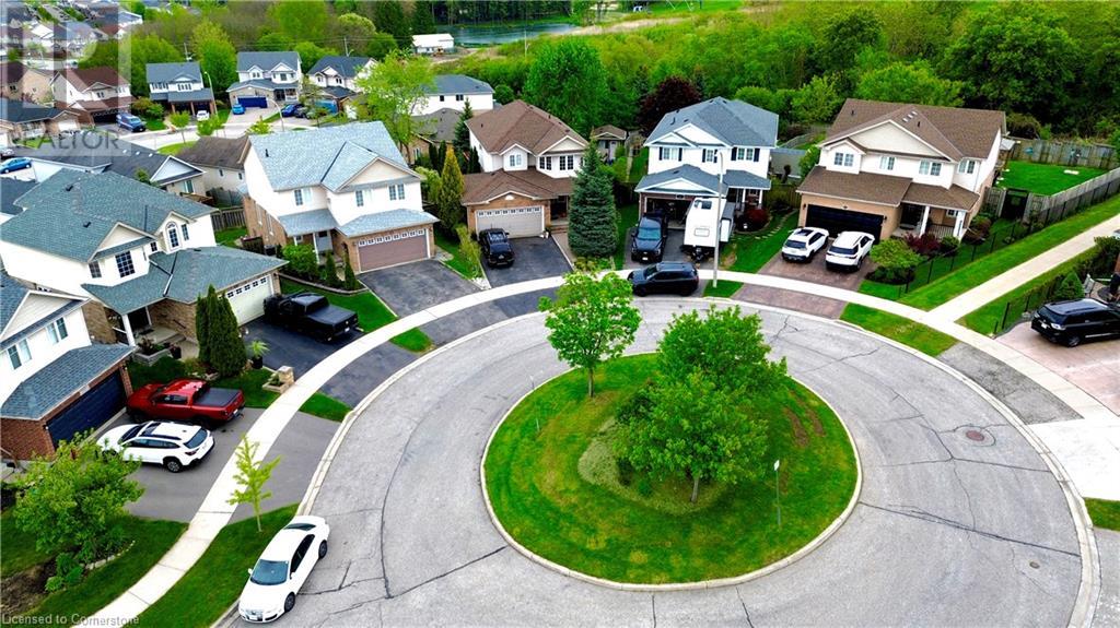 53 Sandwell Court W, Kitchener, Ontario N2A 4H9 - Photo 2 - 40735183