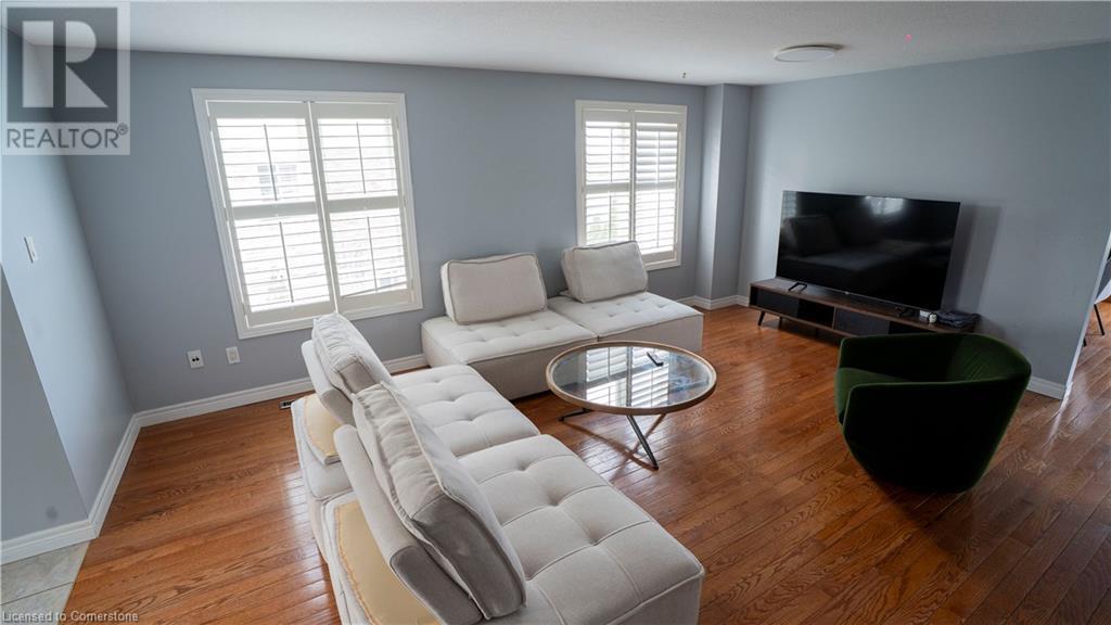 53 Sandwell Court W, Kitchener, Ontario N2A 4H9 - Photo 10 - 40735183