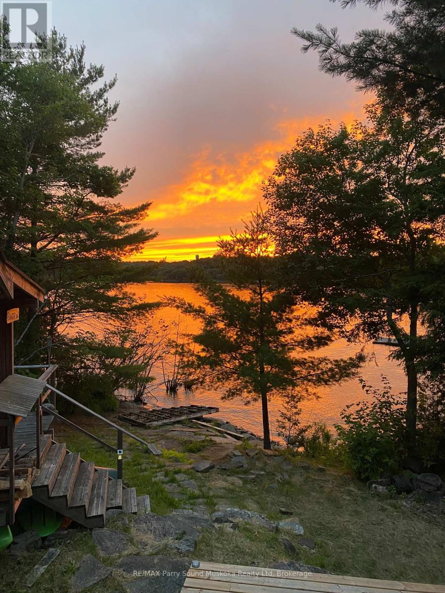 7 Isabella Island, The Archipelago, Ontario  P2A 2W8 - Photo 6 - X12185160