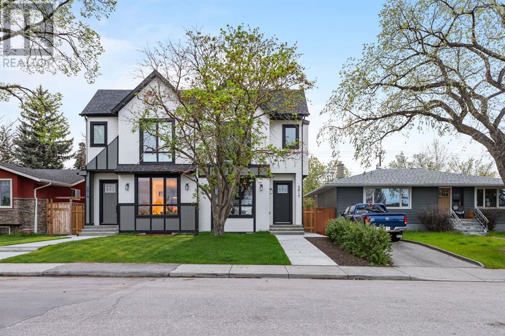 3017 36 Street Sw, Calgary, Alberta  T3E 3A2 - Photo 3 - A2207112