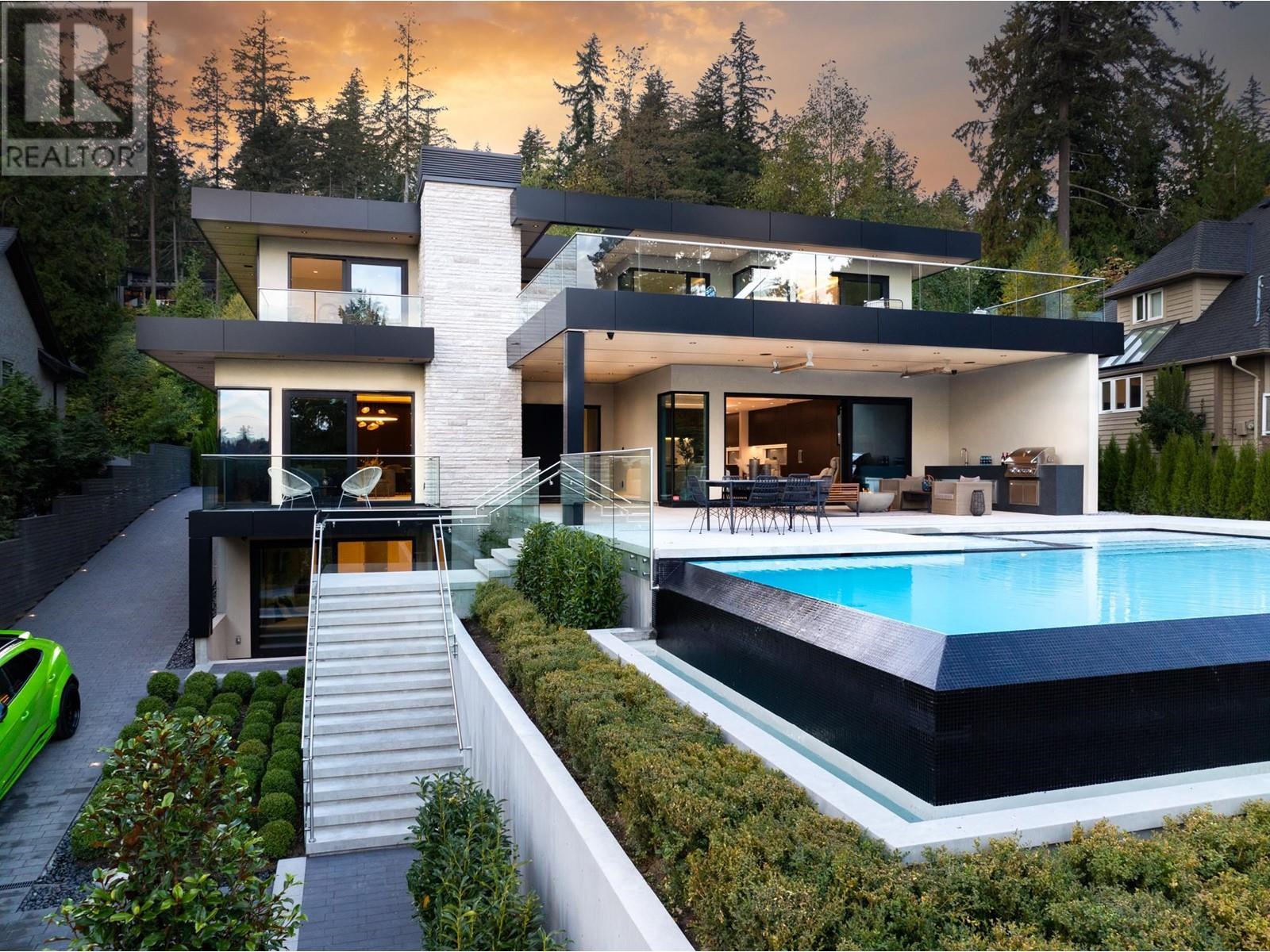 449 Hillcrest Street, West Vancouver, British Columbia  V7V 2L8 - Photo 4 - R2987263