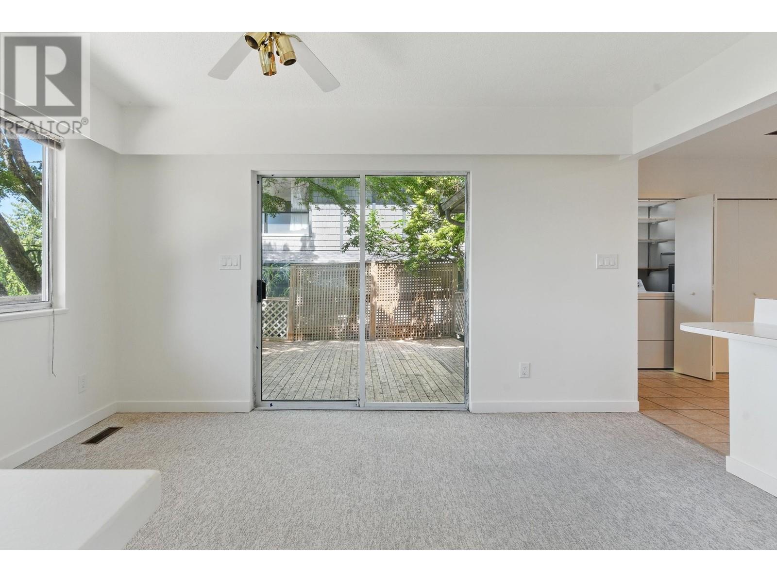 7231 Barnet Road, Burnaby, British Columbia  V5A 1E3 - Photo 10 - R3007962