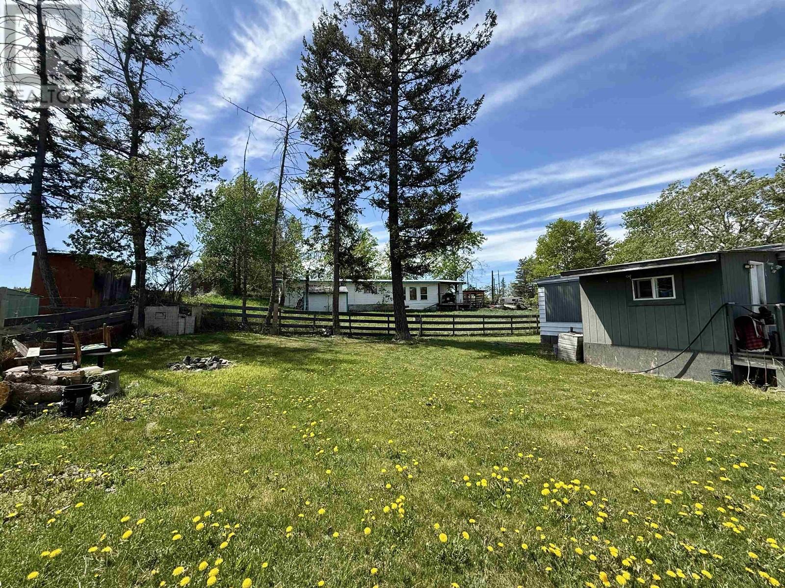 5586 103 Mile Lake Road, 103 Mile House, British Columbia  V0K 2E1 - Photo 10 - R3009244