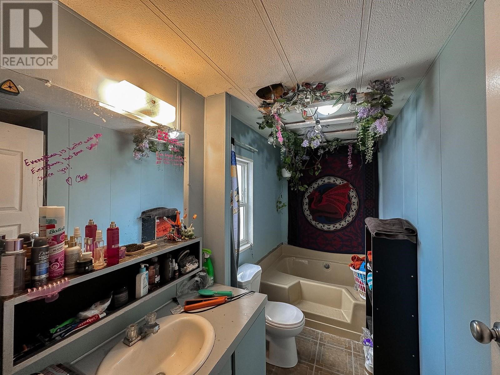 5586 103 Mile Lake Road, 103 Mile House, British Columbia  V0K 2E1 - Photo 25 - R3009244