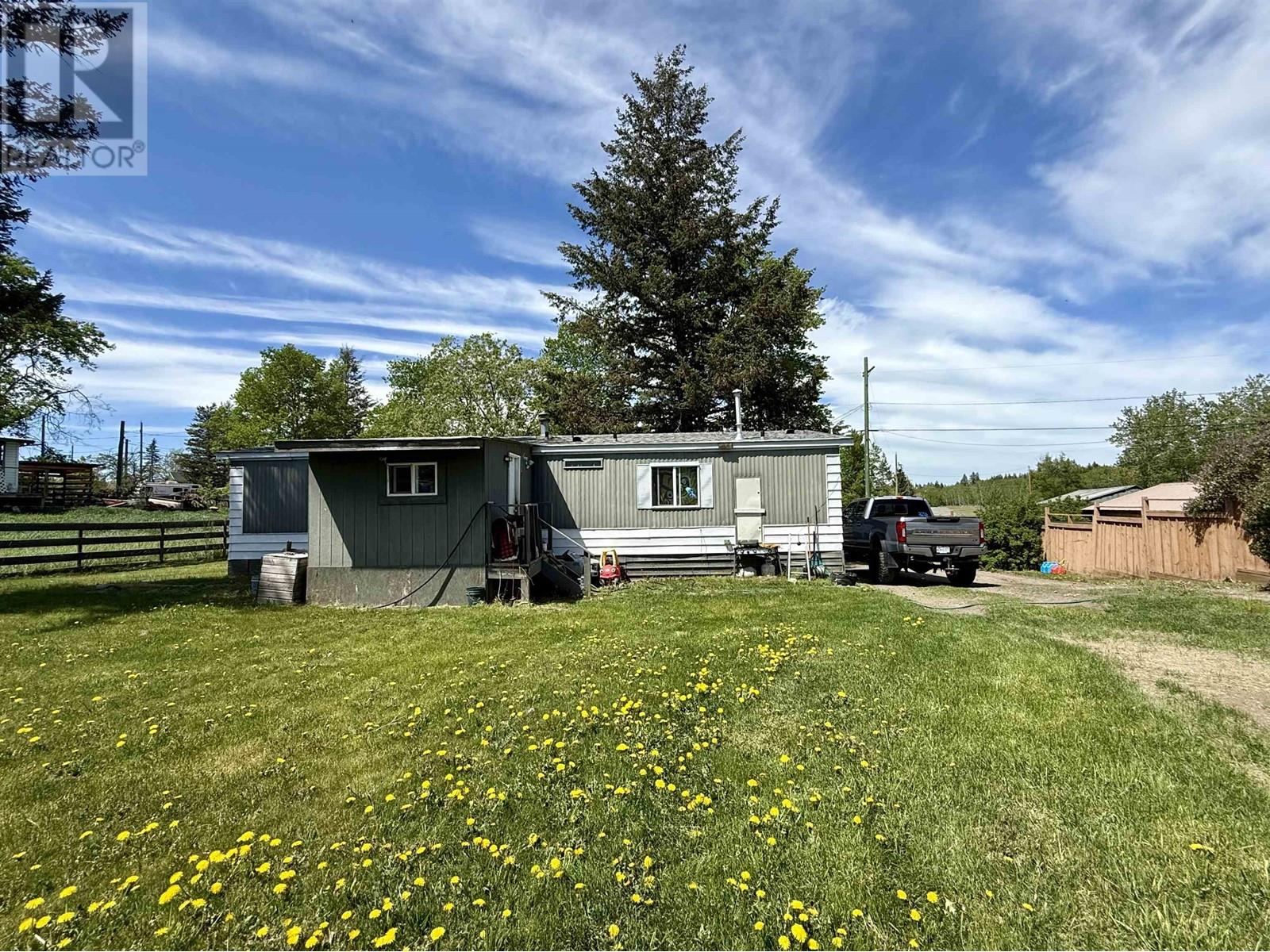 5586 103 Mile Lake Road, 103 Mile House, British Columbia  V0K 2E1 - Photo 8 - R3009244