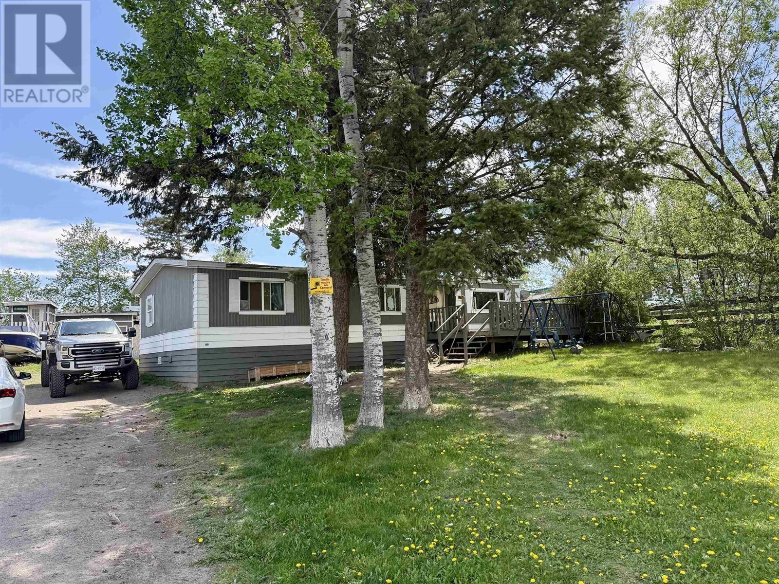 5586 103 Mile Lake Road, 103 Mile House, British Columbia  V0K 2E1 - Photo 2 - R3009244