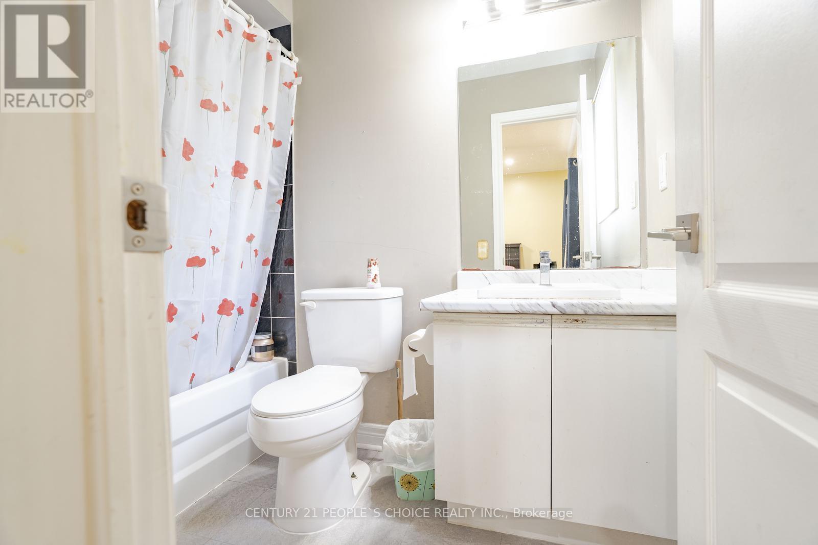32 Pressed Brick Drive, Brampton (Brampton North), Ontario  L6V 4K3 - Photo 29 - W12162293