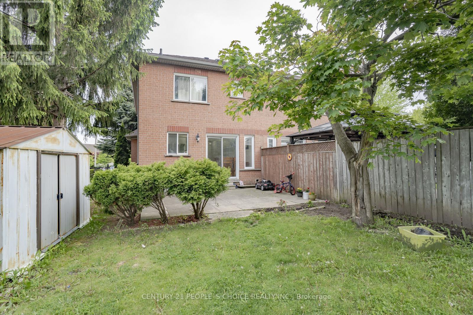 32 Pressed Brick Drive, Brampton (Brampton North), Ontario  L6V 4K3 - Photo 38 - W12162293