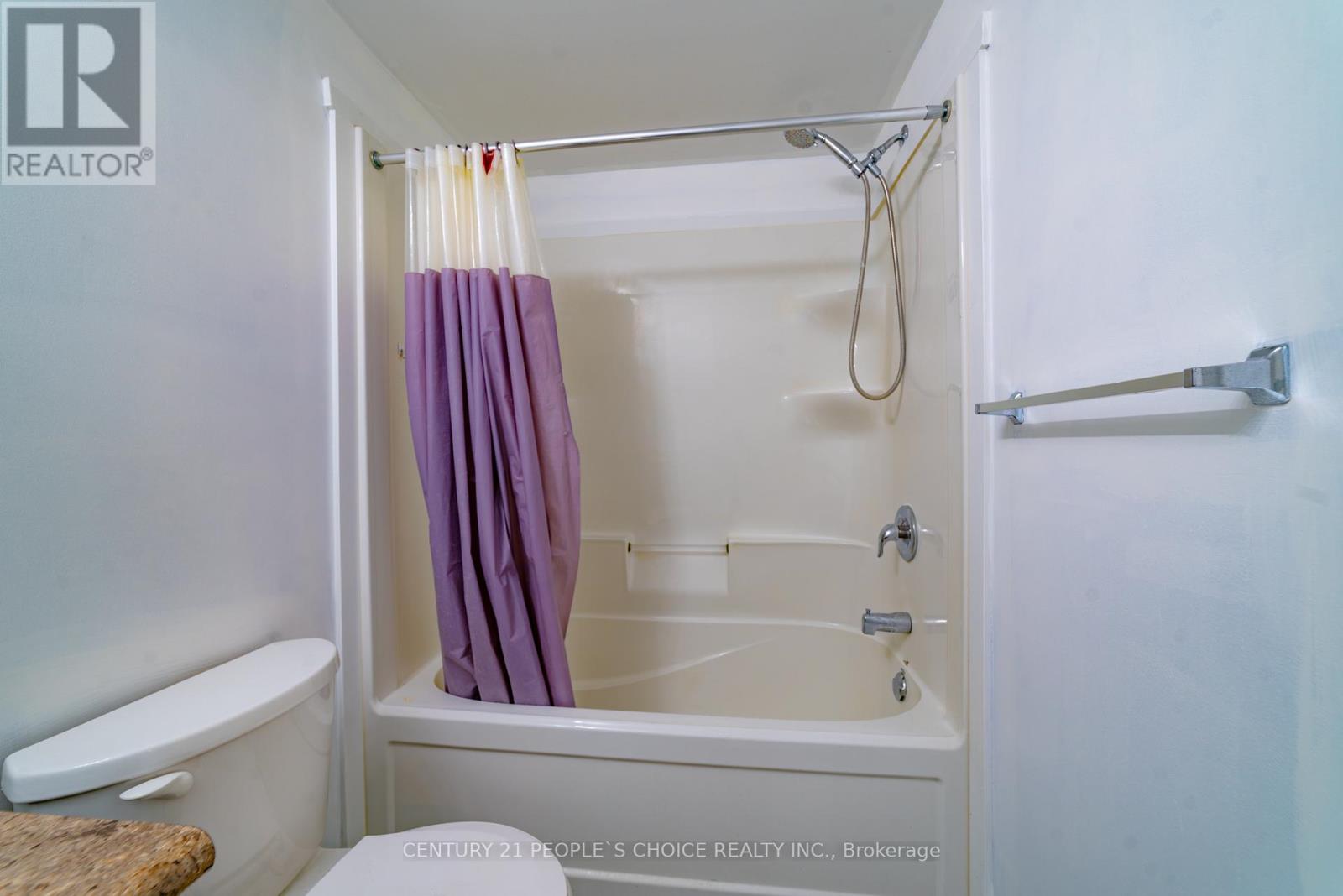 A5 - 190 Century Hill Drive, Kitchener, Ontario  N2E 2W6 - Photo 12 - X12179831