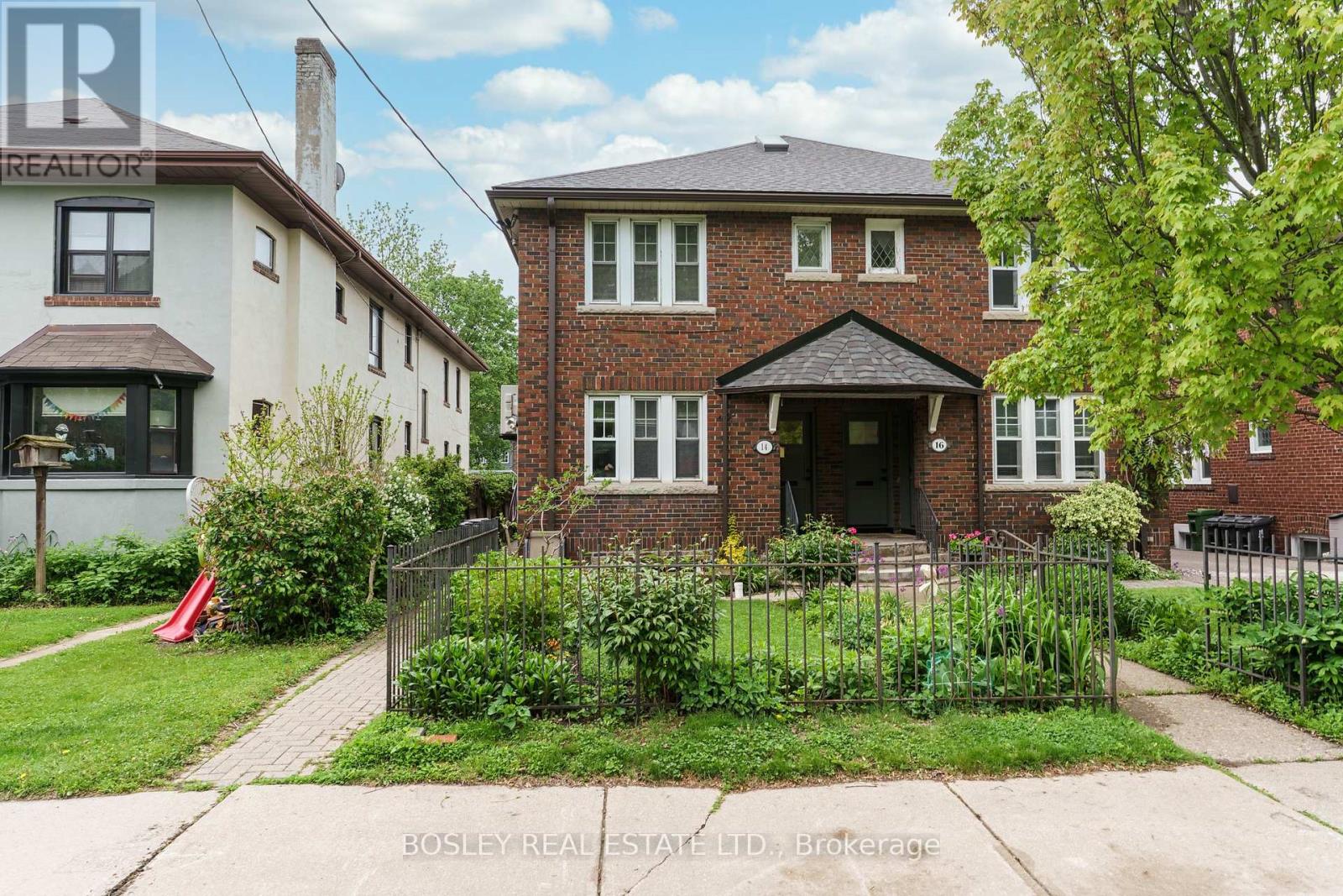 LOWER LEVEL - 14 PRESTON PLACE, Toronto, Ontario