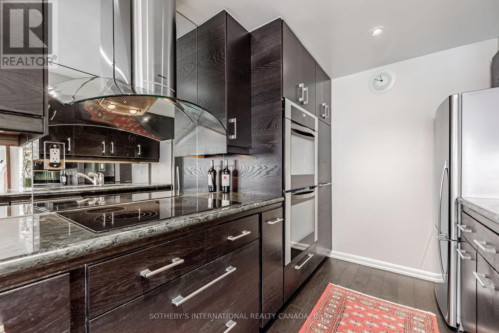 803 - 120 Rosedale Valley Road, Toronto, Ontario  M4W 1P8 - Photo 17 - C12185209