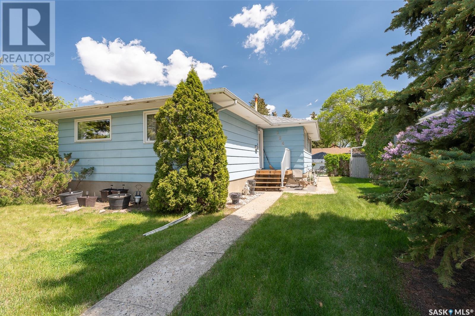 1245 3rd Avenue Nw, Moose Jaw, Saskatchewan  S6H 3V4 - Photo 46 - SK007670