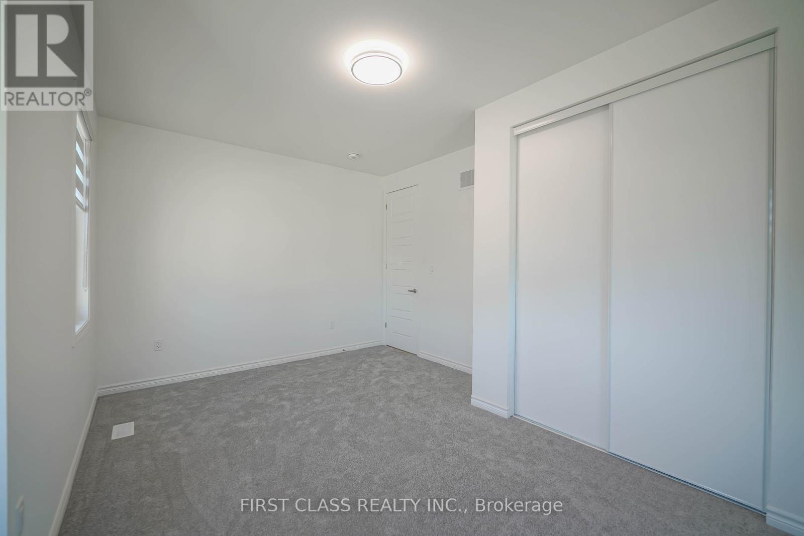 1913 Narcissus Gardens, Pickering, Ontario  L1Y 0B5 - Photo 22 - E12185116