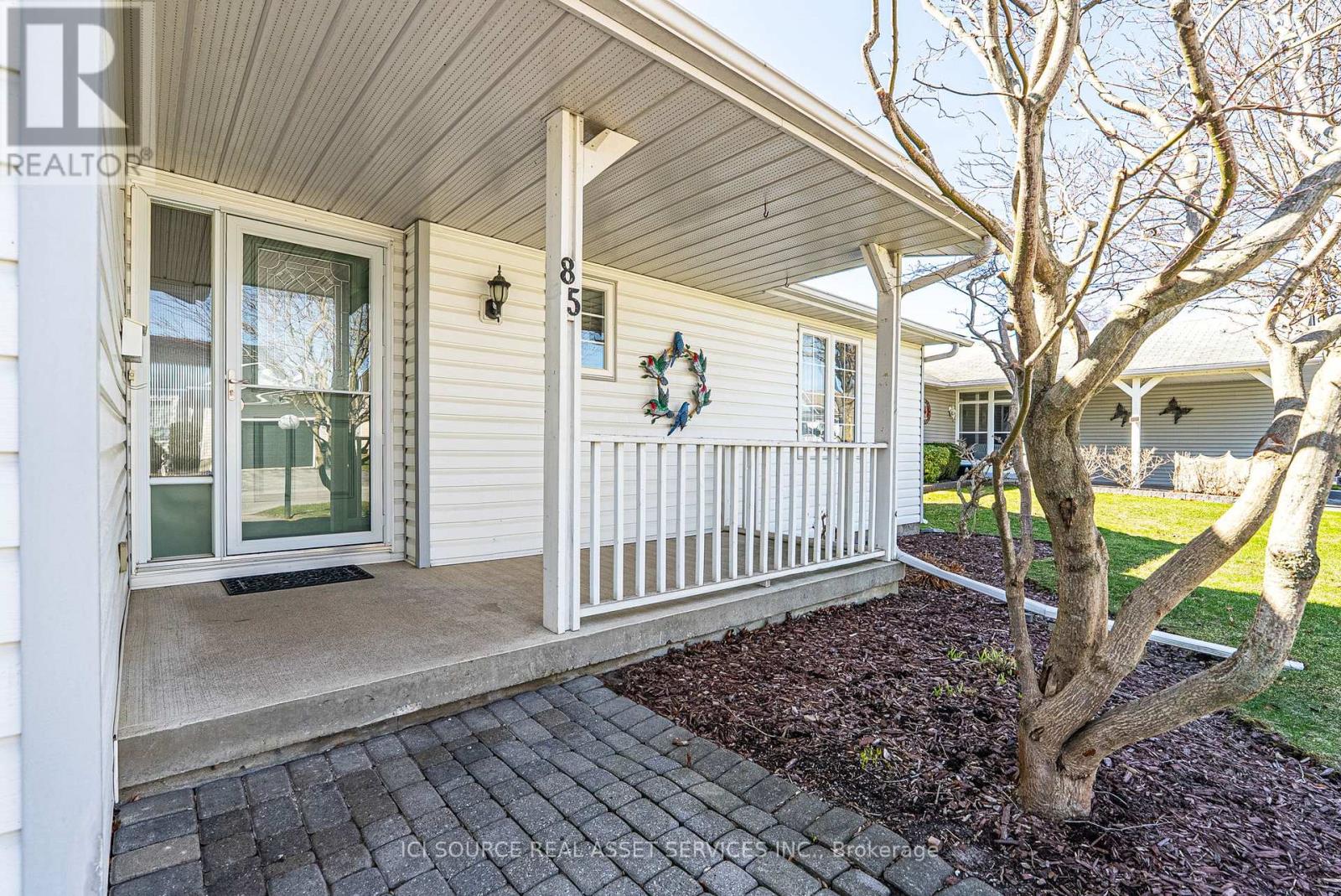 85 Wilmot Trail, Clarington, Ontario  L1B 1B8 - Photo 4 - E12185191