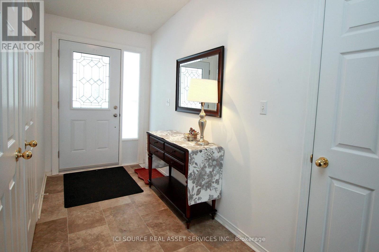 85 Wilmot Trail, Clarington, Ontario  L1B 1B8 - Photo 5 - E12185191