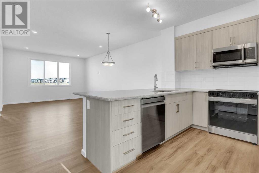 71 Carringford Road Nw, Calgary, Alberta  T3P 2H1 - Photo 13 - A2197516