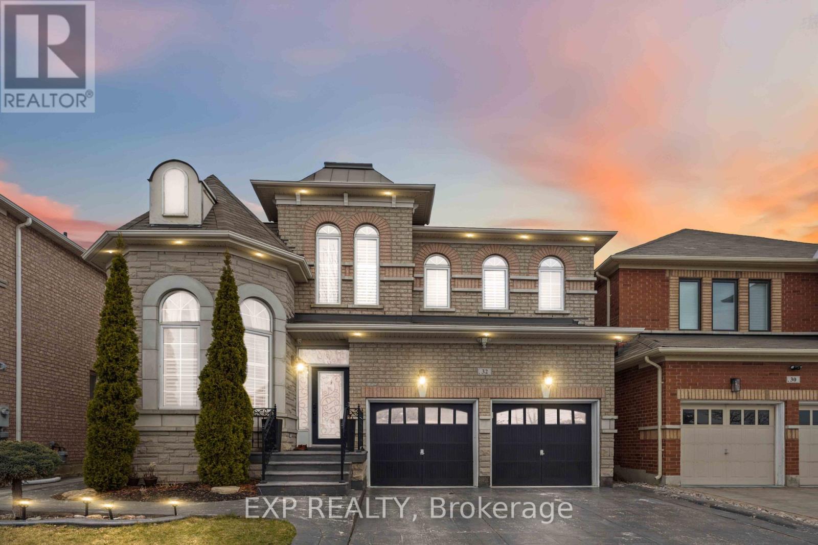 32 ALBERT ROFFEY CRESCENT, Markham, Ontario