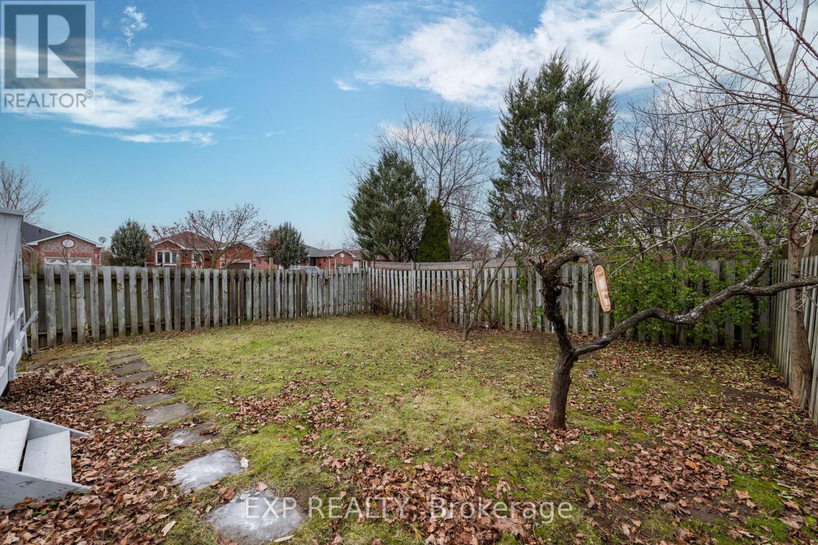 17 Orok Lane, Barrie, Ontario  L4M 6H4 - Photo 18 - S12086086
