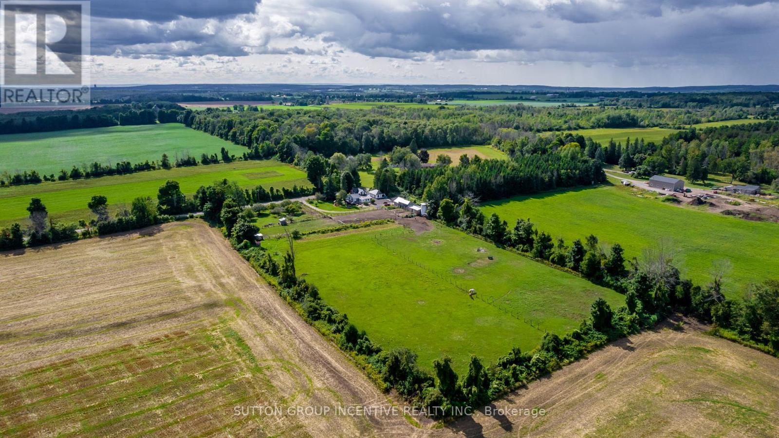 665 4 Line S, Oro-Medonte, Ontario  L0L 2L0 - Photo 6 - S12185111