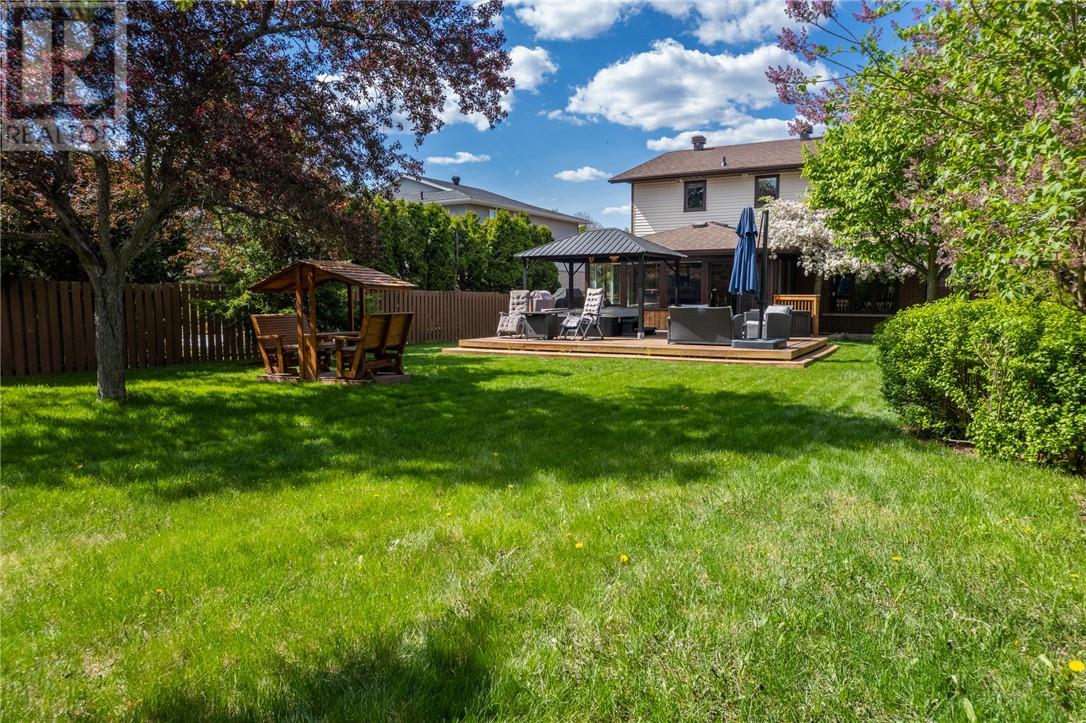 Property at 459 Telstar Avenue image 5