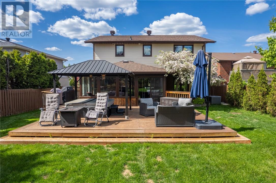Property at 459 Telstar Avenue image 3