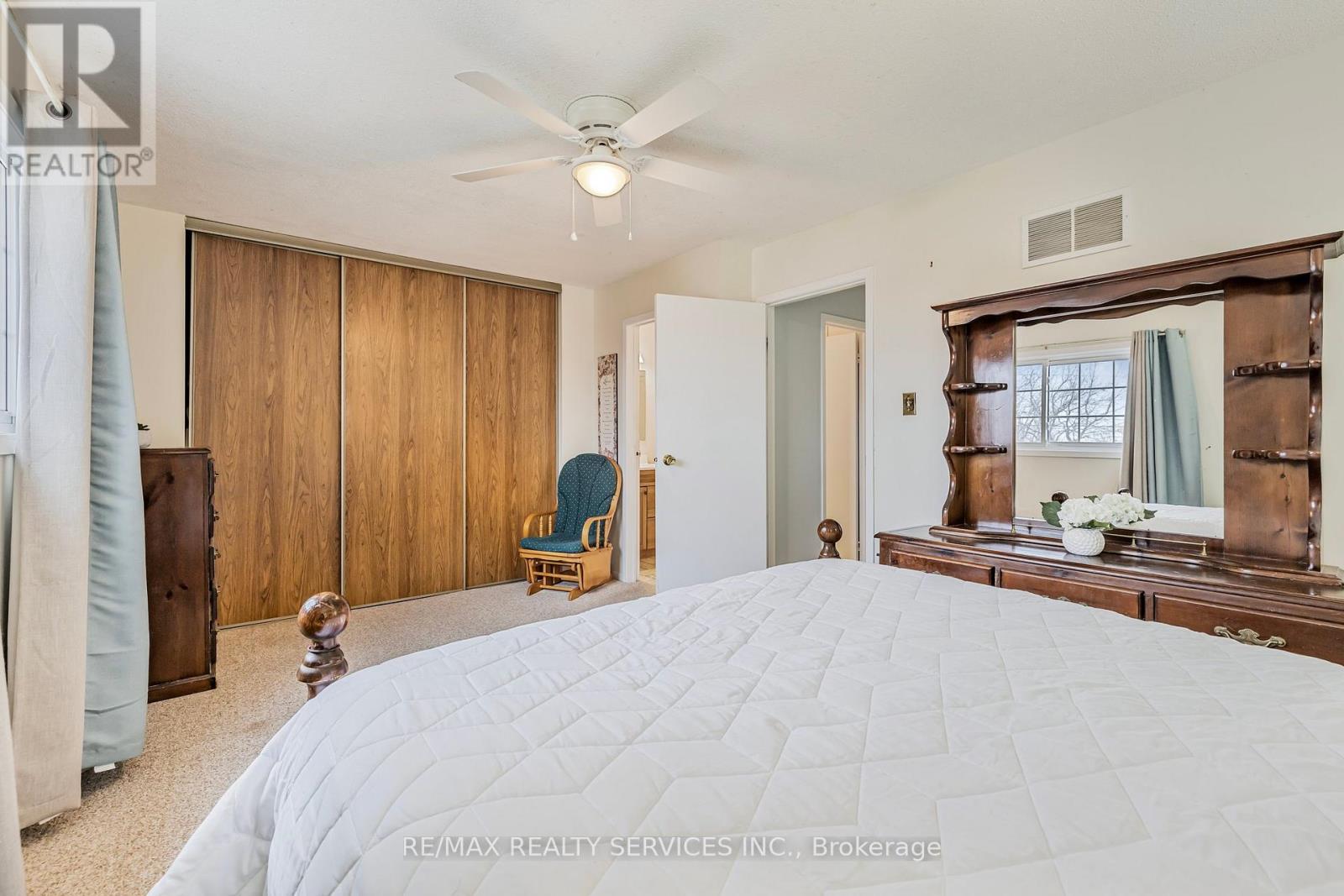 40 Crenshaw Court, Brampton, Ontario  L6Z 1W9 - Photo 22 - W12185068