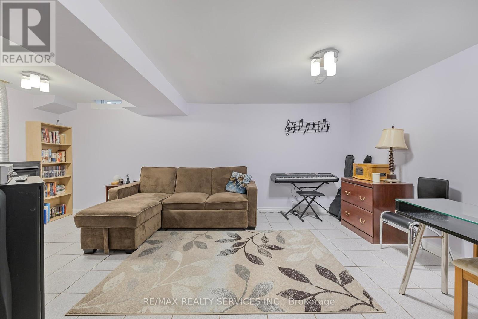 40 Crenshaw Court, Brampton, Ontario  L6Z 1W9 - Photo 24 - W12185068