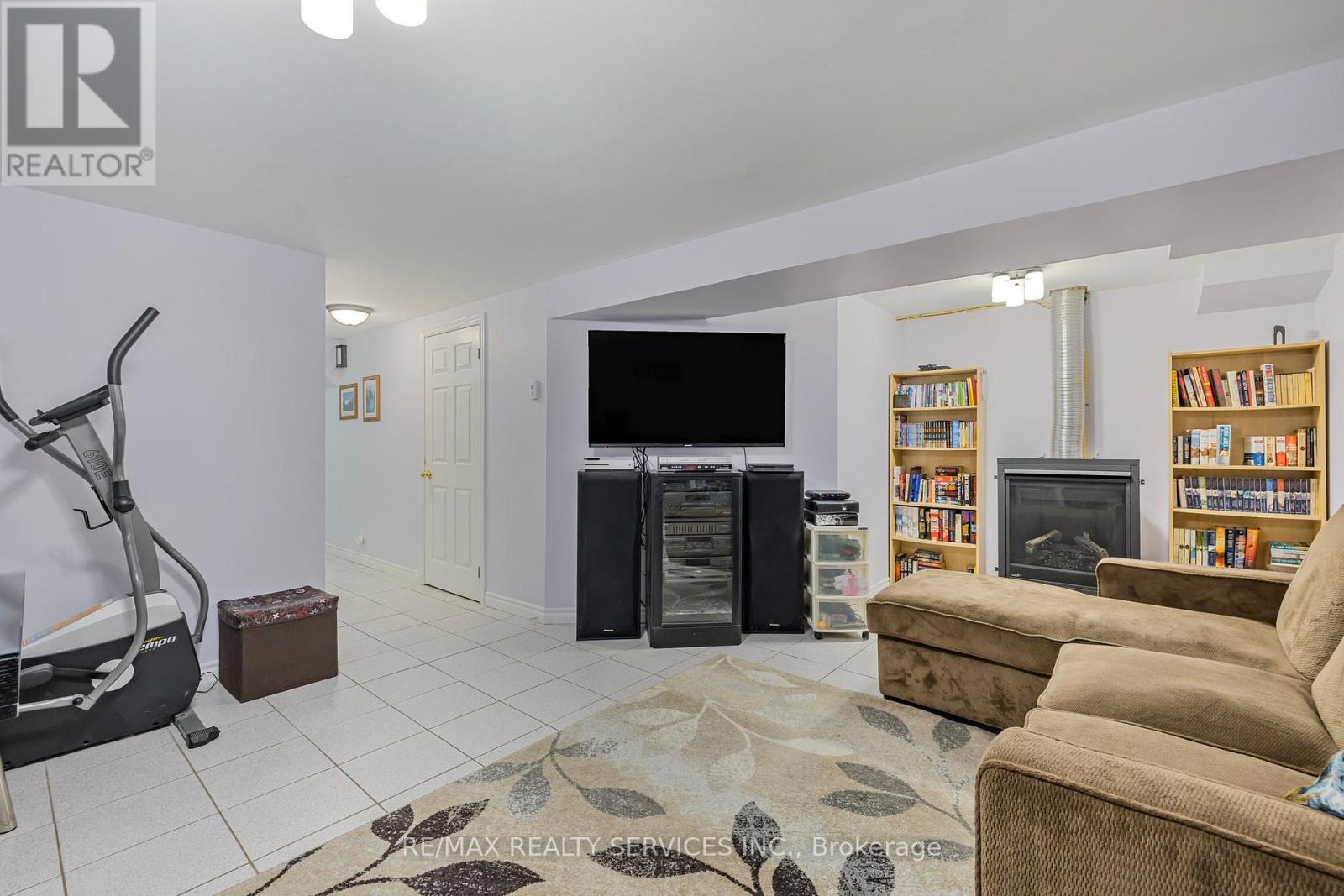 40 Crenshaw Court, Brampton, Ontario  L6Z 1W9 - Photo 25 - W12185068