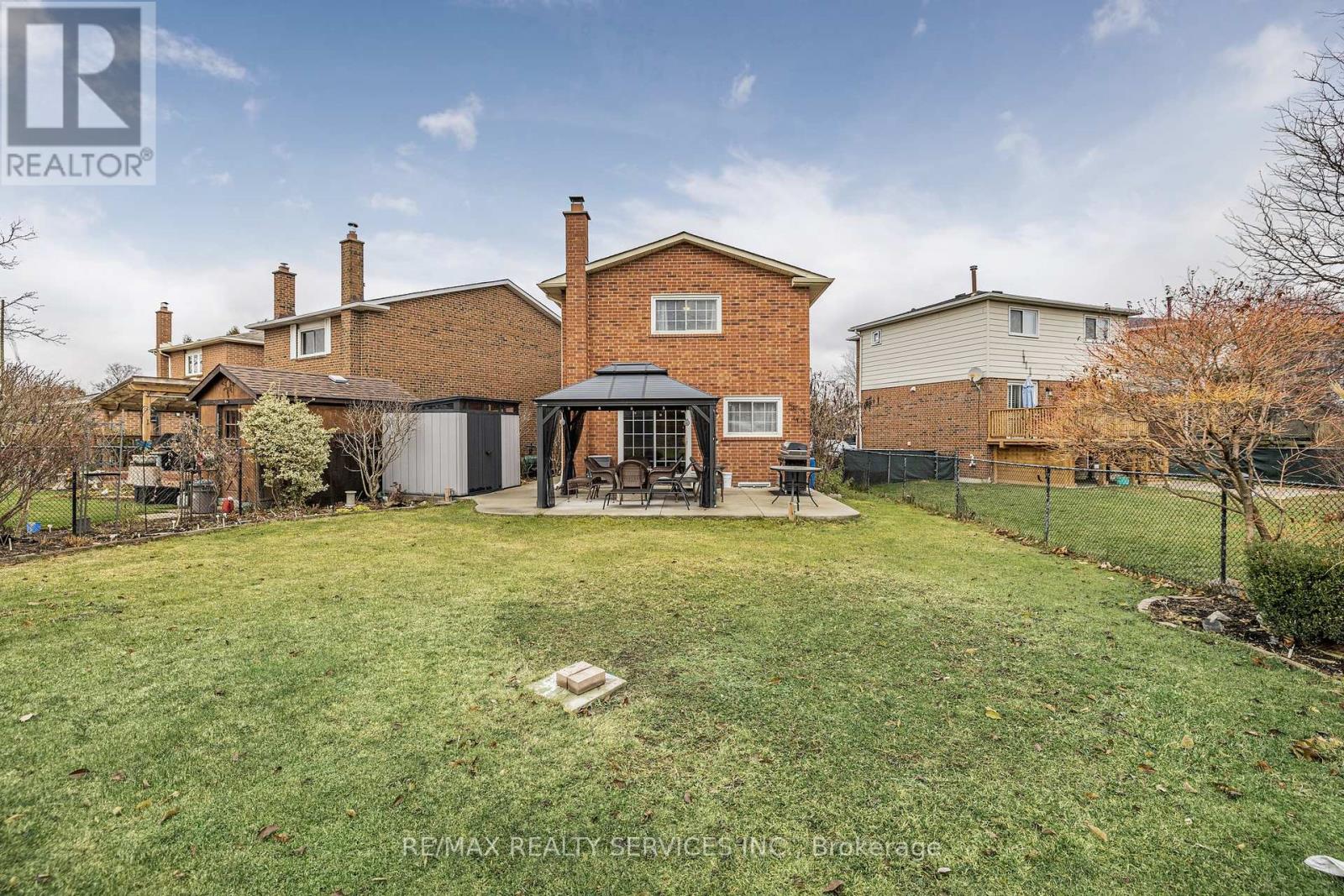 40 Crenshaw Court, Brampton, Ontario  L6Z 1W9 - Photo 30 - W12185068