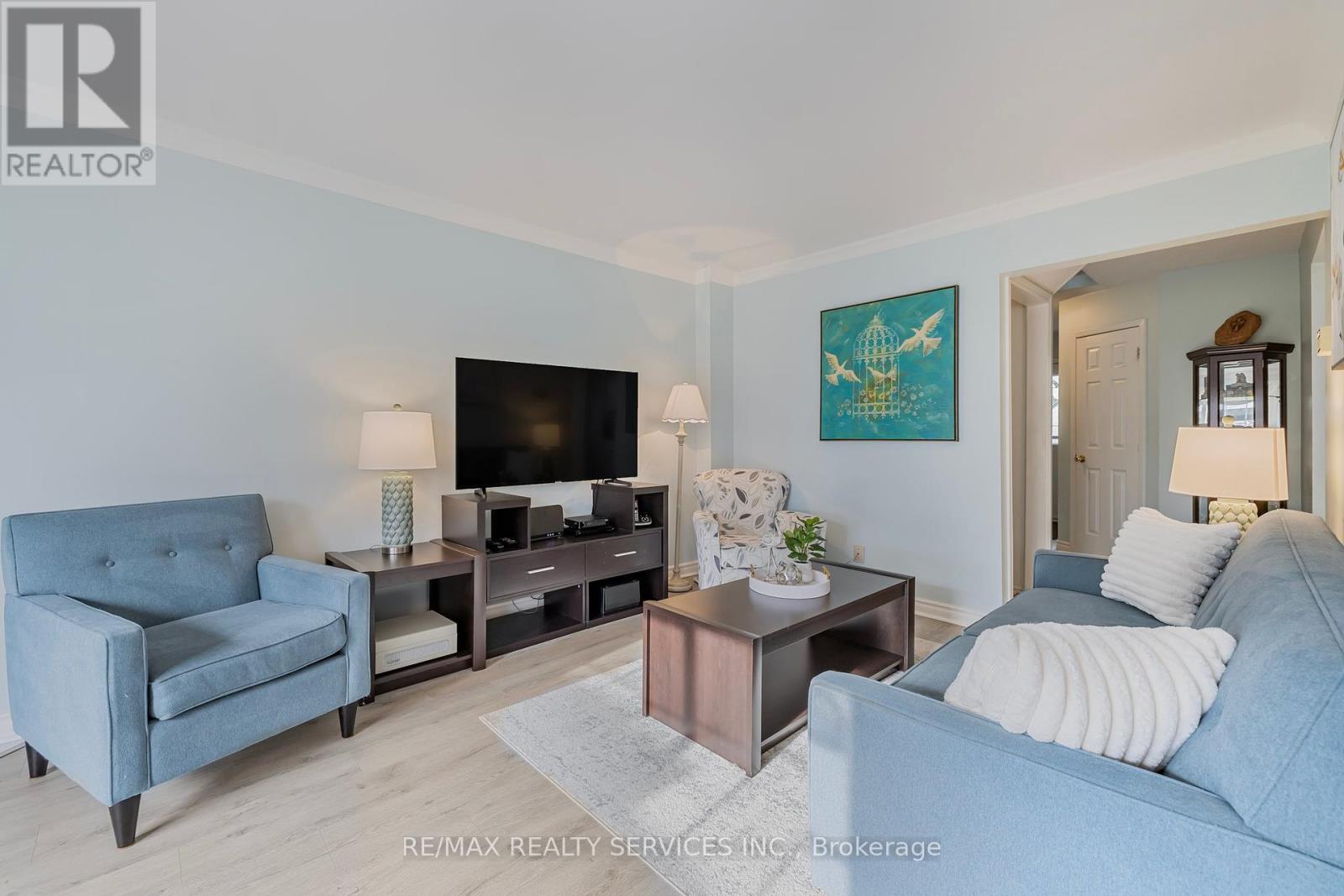 40 Crenshaw Court, Brampton, Ontario  L6Z 1W9 - Photo 7 - W12185068