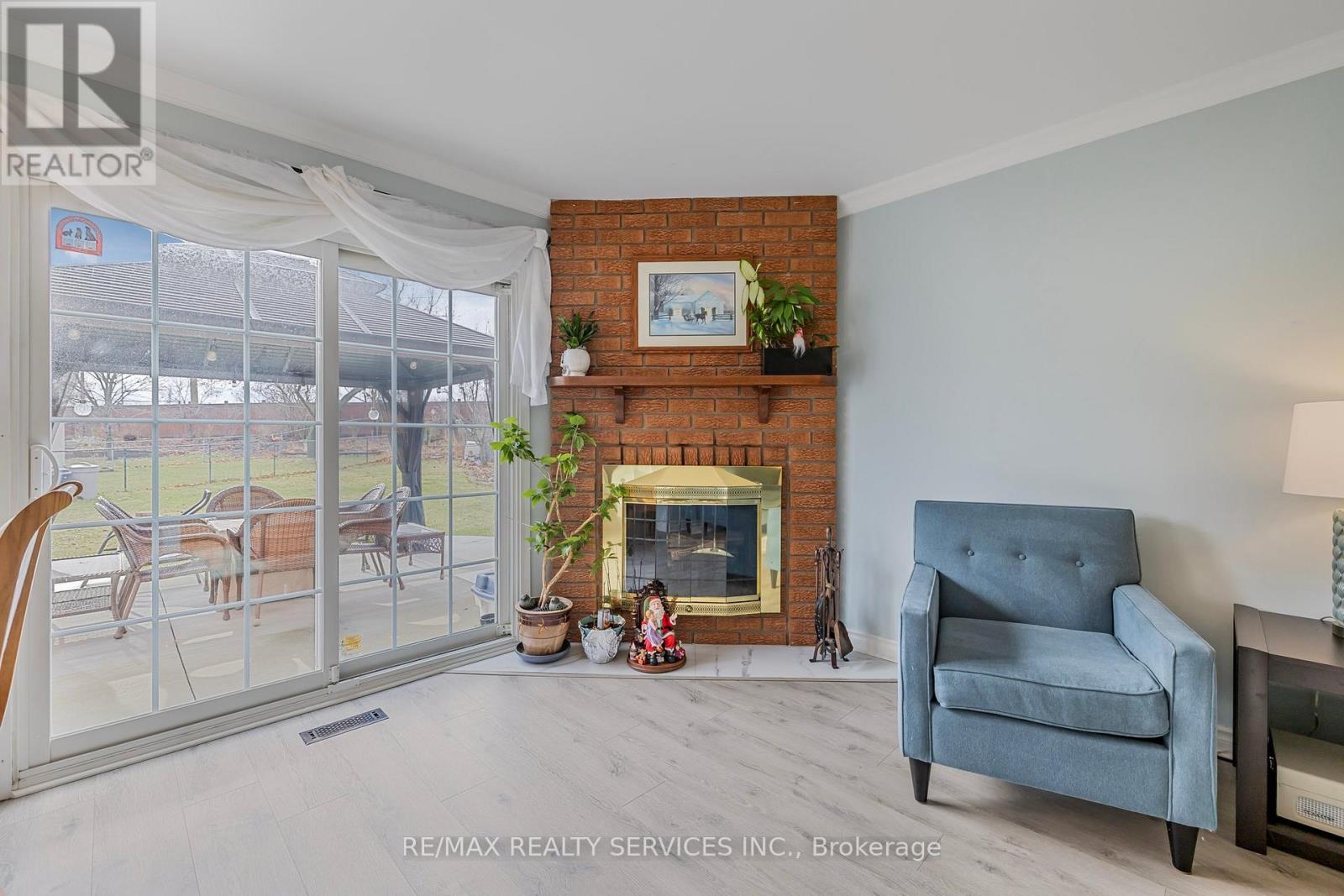 40 Crenshaw Court, Brampton, Ontario  L6Z 1W9 - Photo 8 - W12185068